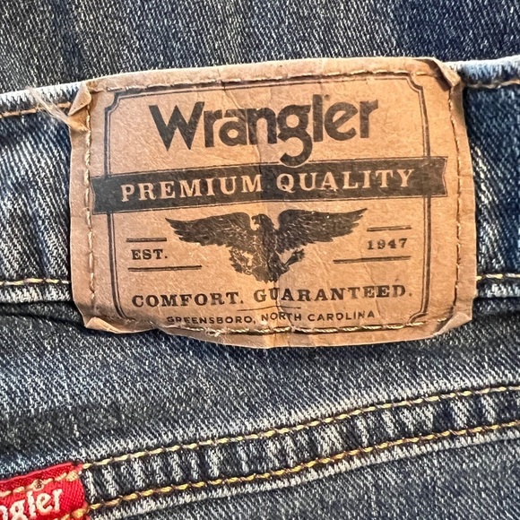 Wrangler Relaxed Bootcut Jeans Size 40 x 32 Men’s - Picture 5 of 5